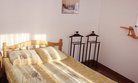 Middle apartment image