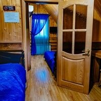 Двухкомнатный номер (две двухспальные кровати), Гостевой дом Любава, Каменномостский