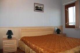 Комфорт + в плавучей гостинице, База отдыха Золотой лотос, Камызякский район