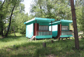 Летние домики (старые), Туристическая база отдыха Лазурный берег, Саратов