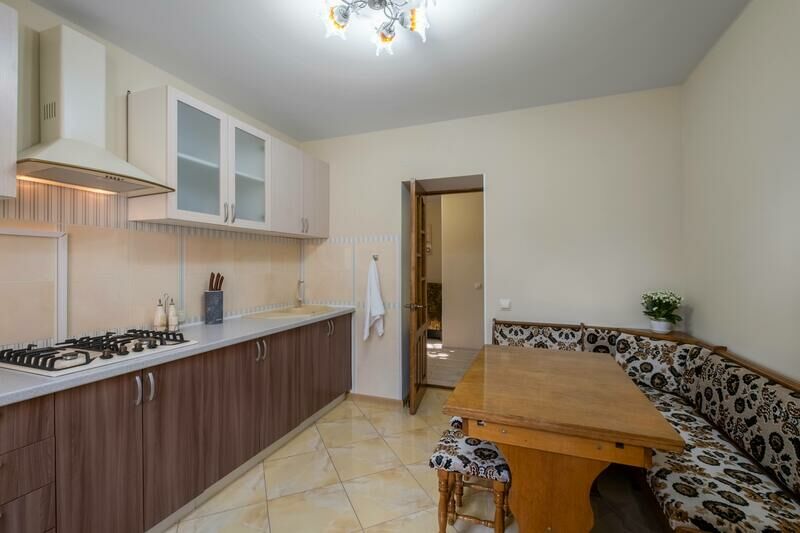 Семейный 6-местный 3-комнатный №11