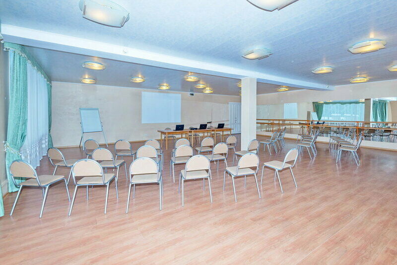 Малая аудитория