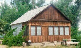 Дом «Семейный 5 местный» (2-х комнатный), База отдыха Ахтуба Вилладж, Среднеахтубинский район