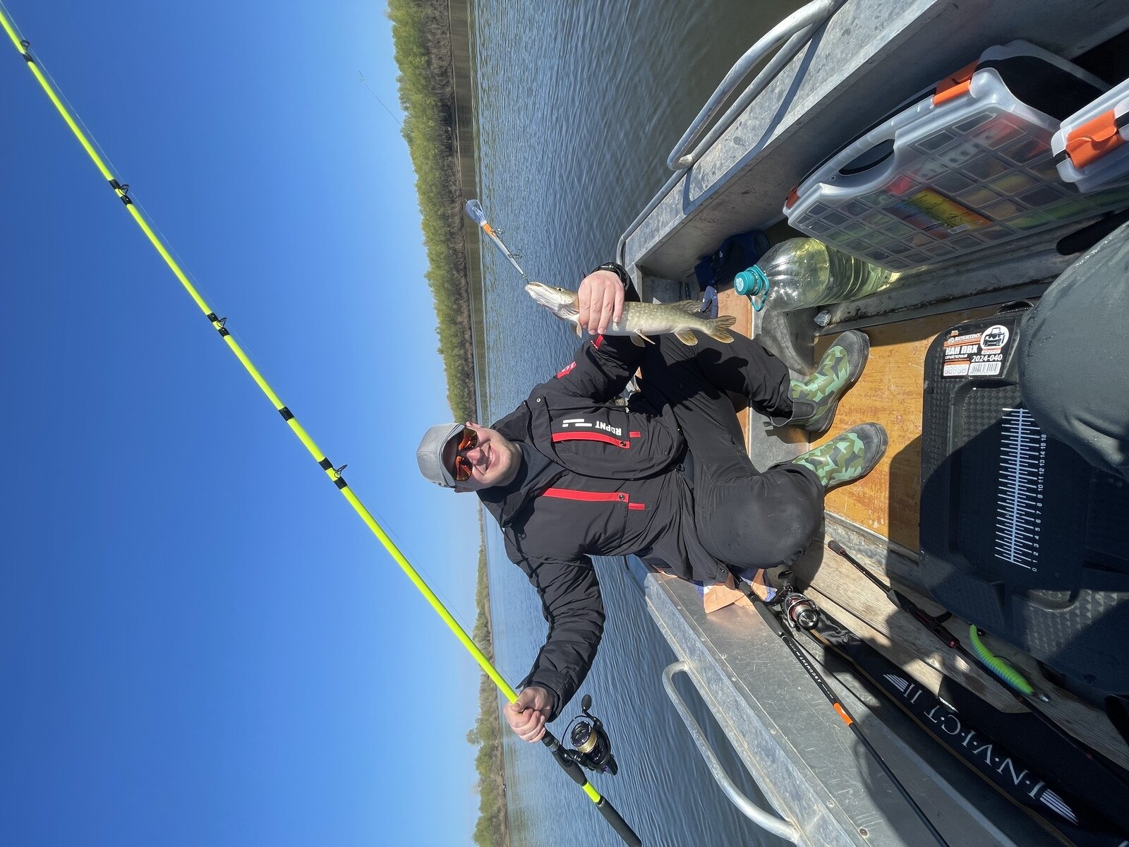 Фото 6 из отзыва о рыболовной базе Поплавок