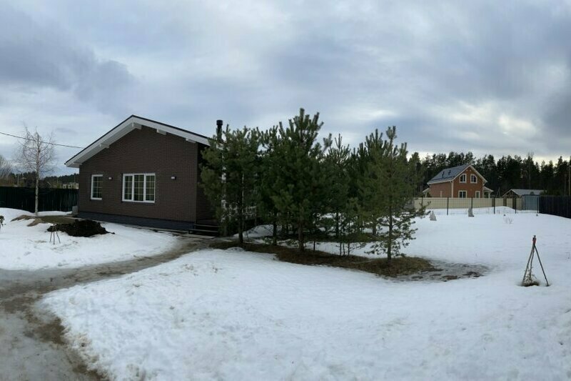 Частный дом Дом с камином и сауной у озера, Ленинградская область, Приозерск