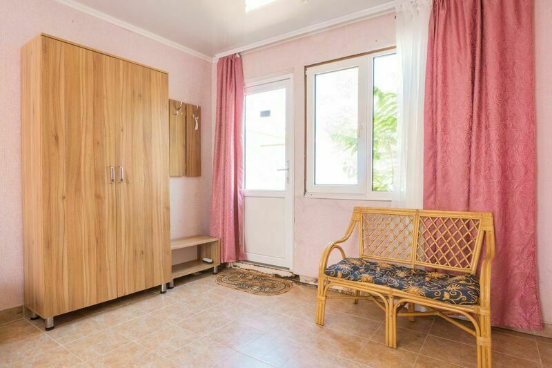 Домик 2-местный каменный