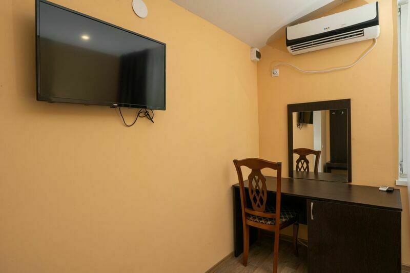 Домик 5-местный 4-комнатный каменный «Санвиль» (с верандой)