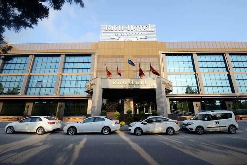 Отель Wyndham Hotel Baku (бывш. Rich Hotel), Бакинский экономический округ, Баку , Азербайджан