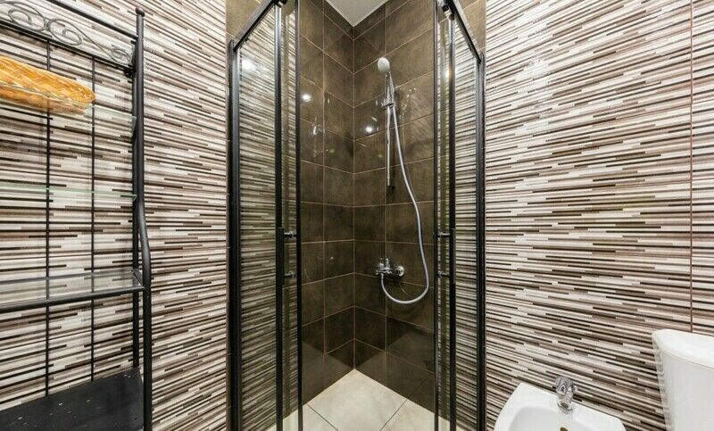 Люкс 4-местный 2-комнатный (с балконом)