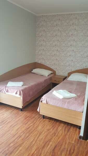 Люкс 4-местный 1-комнатный