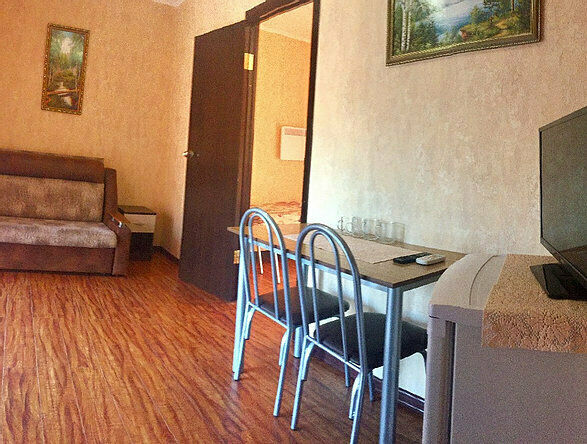 Люкс 6-местный 2-комнатный