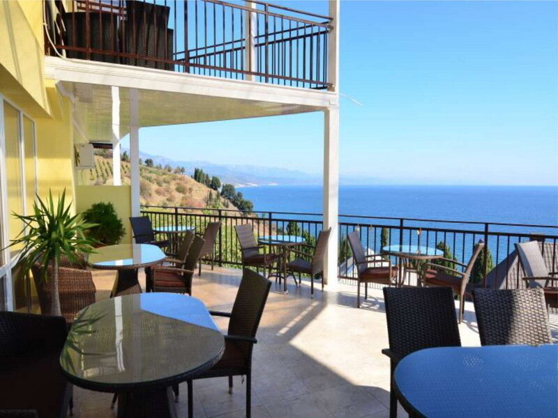 Курортный отель Вилла Релакс (Relax), Крым, Алушта 