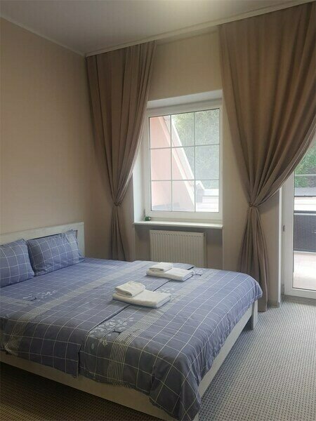 Улучшенный 4-местный (с балконом)