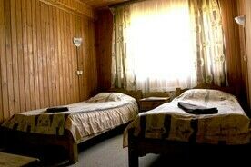 Гостиница «Рыбацкая» стандартный номер с 2-мя отдельными кроватями, Охотничье-рыболовная база Сафари Парк, Гамзюки