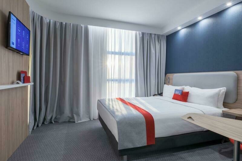 Отель Holiday Inn Express (Холидей Инн Экспресс), Ереван, Ереван , Армения
