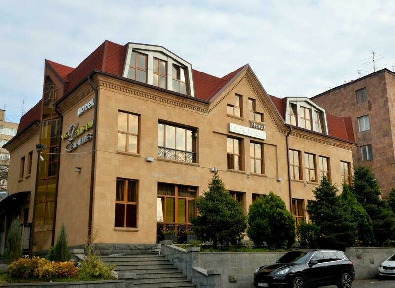Отель Yerevan Deluxe Hotel (Ереван Делюкс), Ереван, Ереван 