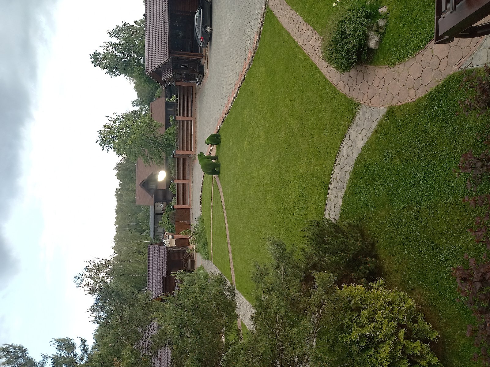 Фото 12 из отзыва о загородном клубе Прибрежный