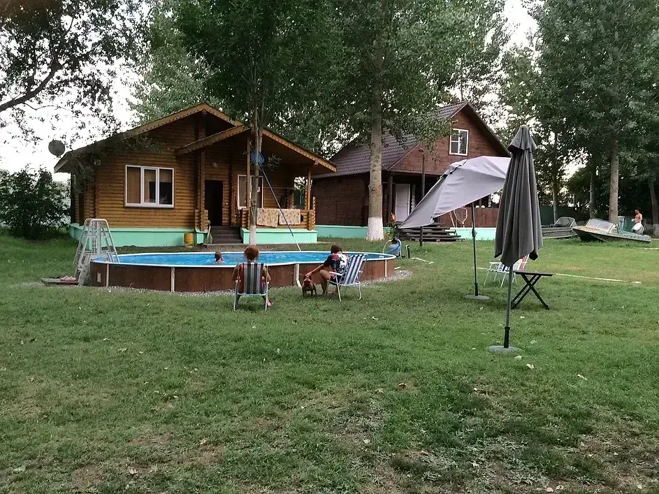 Рыболовная база Лебедь, Камызякский район, Астраханская область