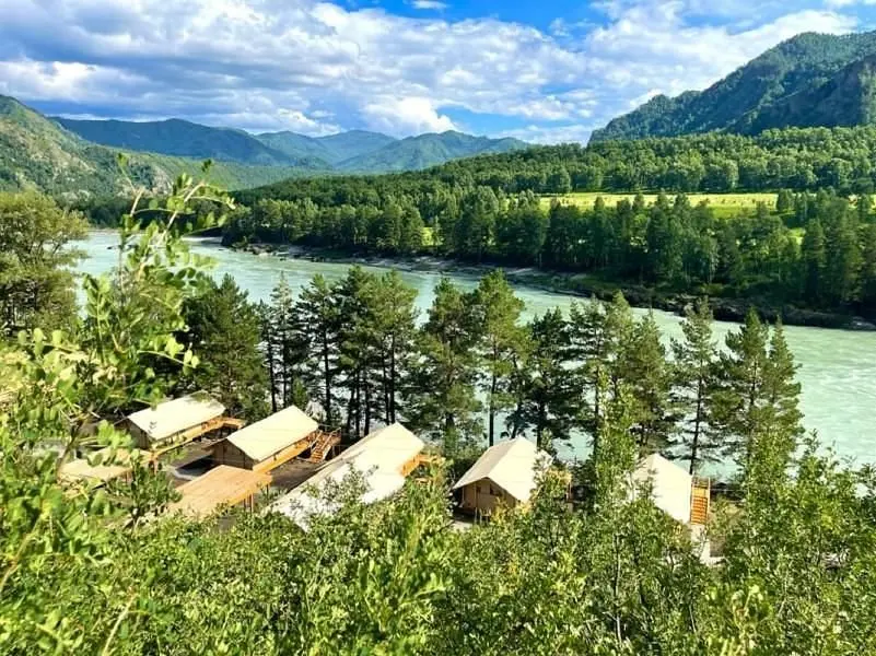 Глэмпинг 108 желаний , Чемальский район, Горный Алтай (Республика Алтай)