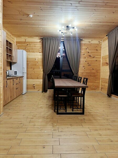 Дом 8-местный