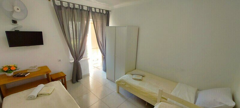 Эконом 3-местный