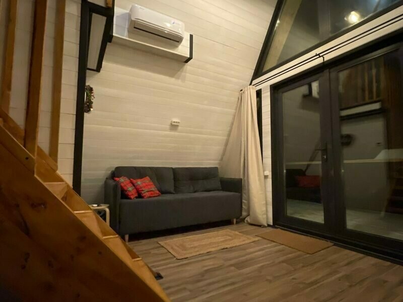 Домик (2 спальни)