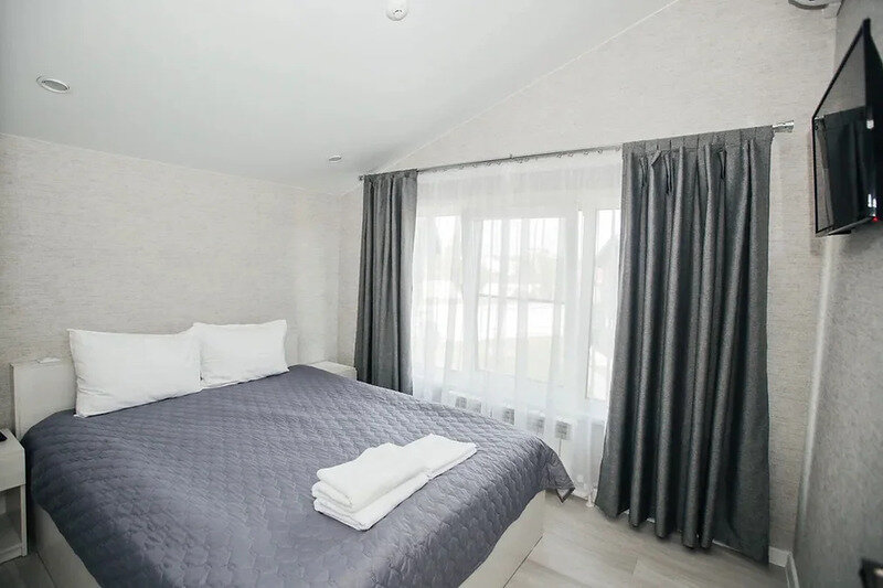 Коттедж 6-местный