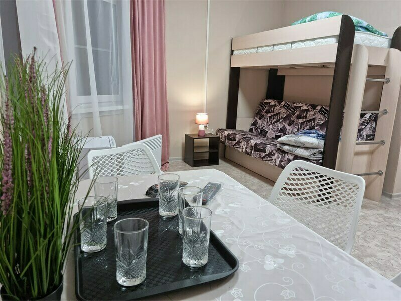 Семейный 4-местный (вид на озеро)