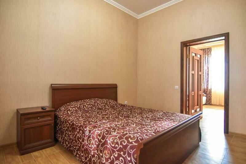 Делюкс Семейный 4-местный 2-комнатный