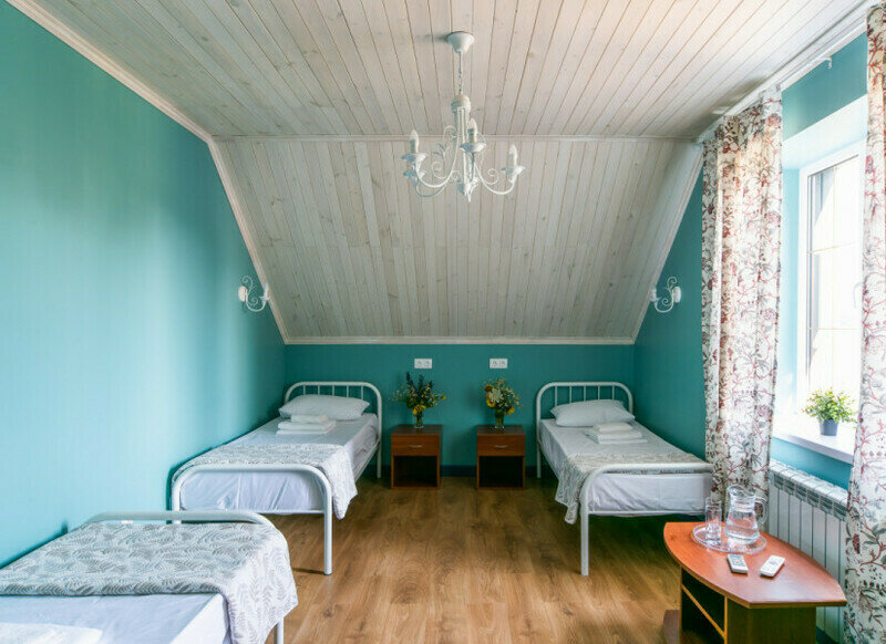 Эконом 3-местый 1-комнатный (Мятный)