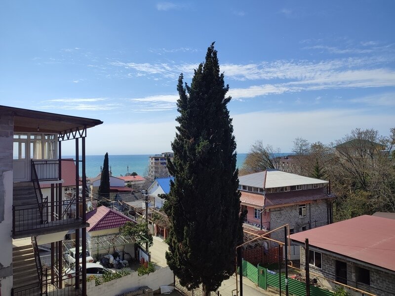 Комфорт 3-местный (с балконом, вид на море)