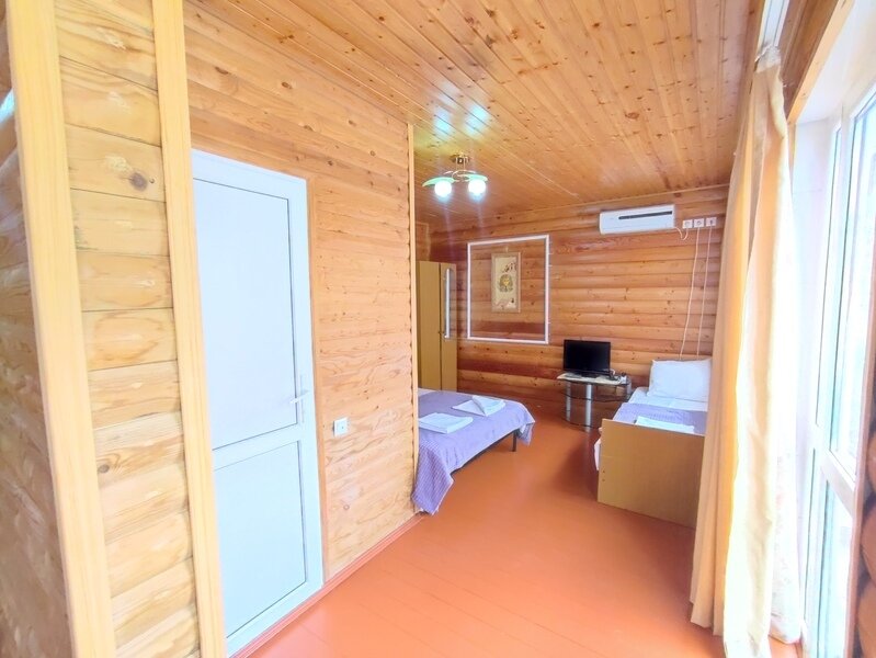 Люкс 3-местный (в бунгало, с кухней)