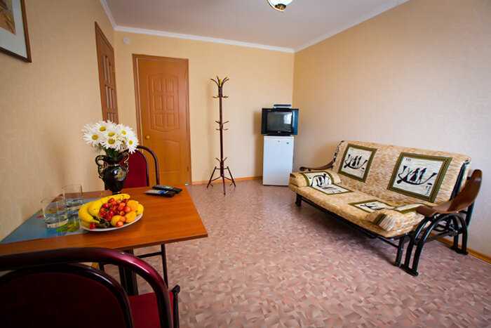 Полулюкс 3-местный