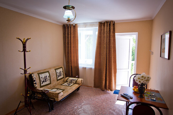 Полулюкс 3-местный