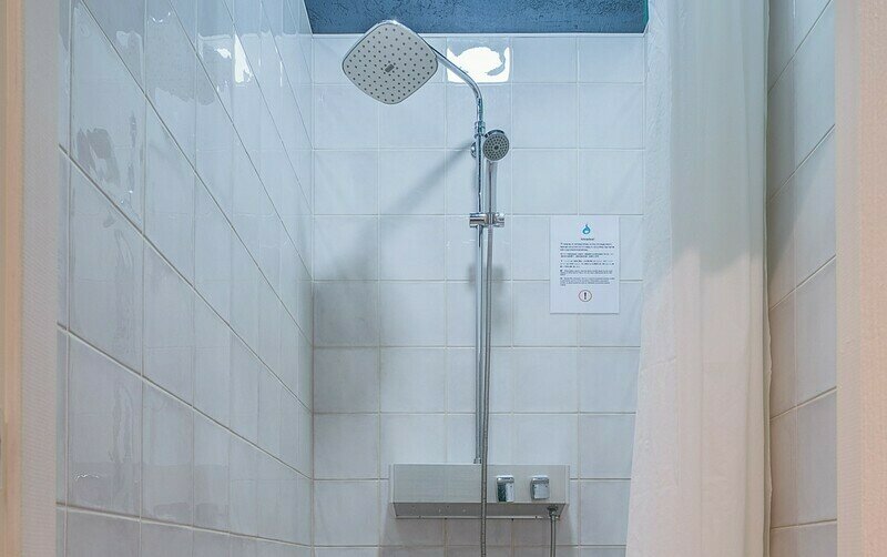 Место в общем 6-местном номере (для женщин)