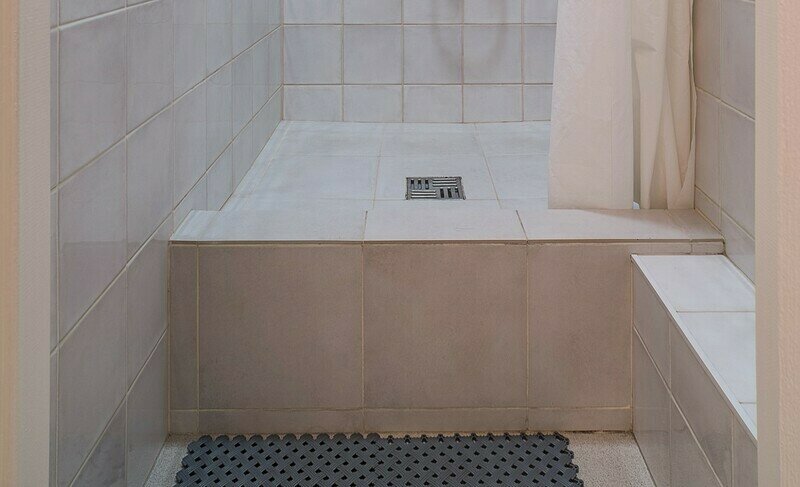 Место в общем 6-местном номере (для женщин)