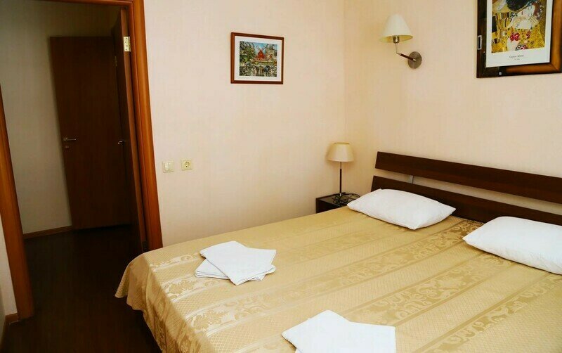 Полулюкс DBL