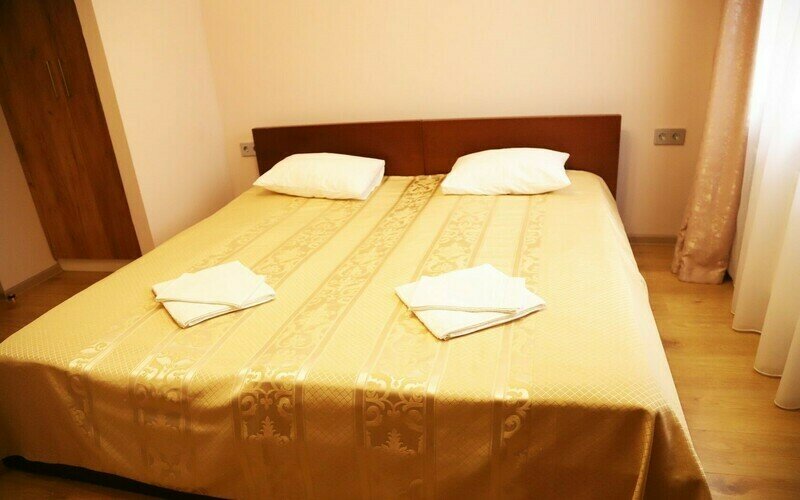 Полулюкс DBL