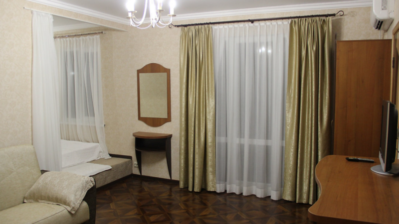 Люкс 3-местный 1-комнатный