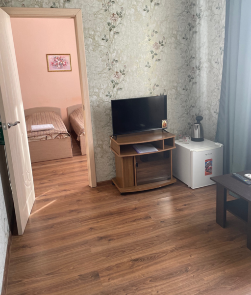 Стандартный 4-местный 2-комнатный