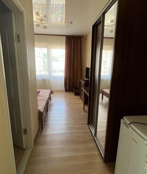 Полулюкс 2-местный 1-комнатный (семейный)