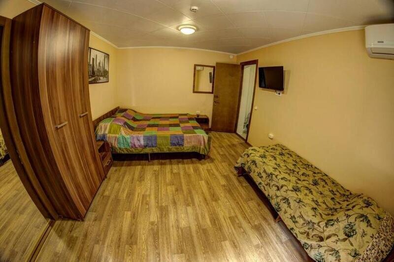 7-местный (№15, в ГД)