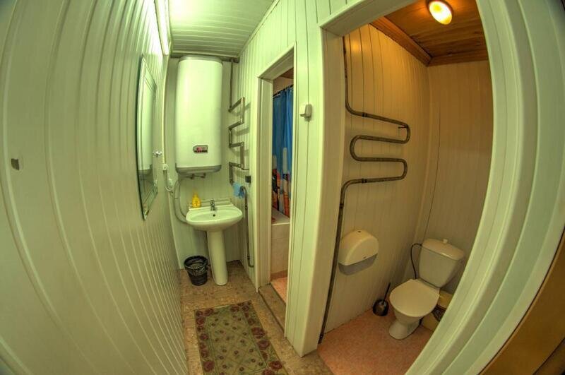 Эконом 3-местный (№7, 2 этаж ресторанного комплекса)