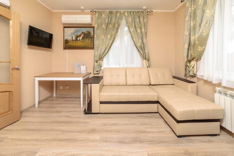 Коттедж Охотничий