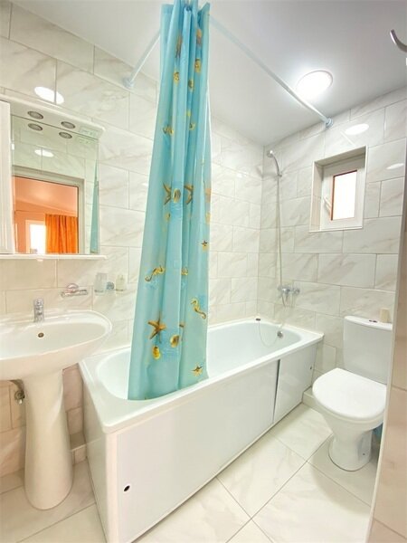 Стандартный 3-местный (с балконом)