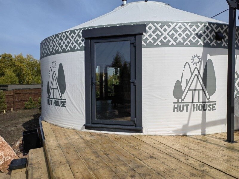 Юрта Любовь