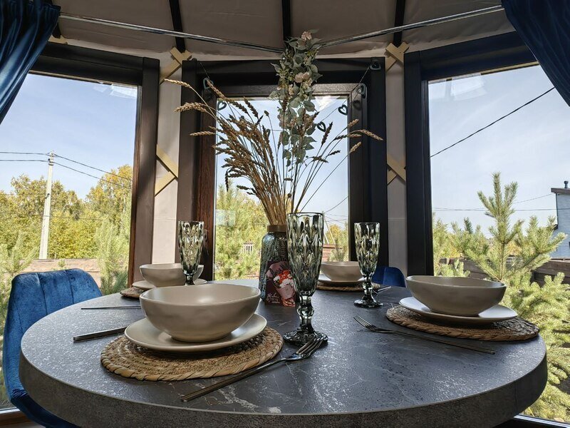 Юрта Любовь