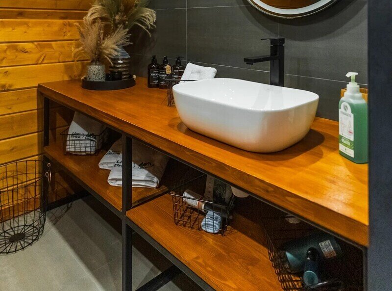 Домик Темный