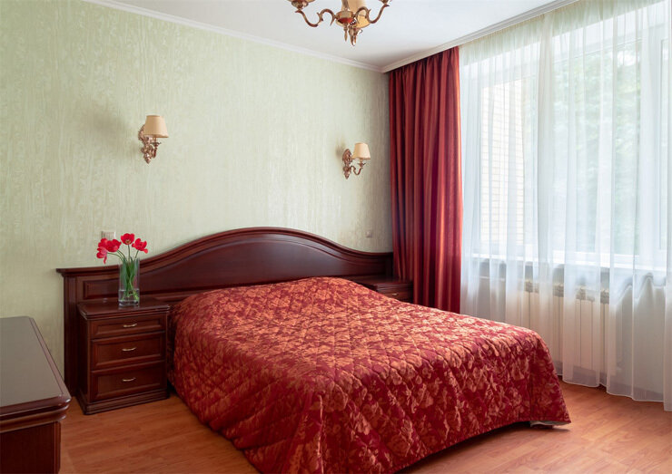 Семейный 2-местный 3-комнатный (стандарт)