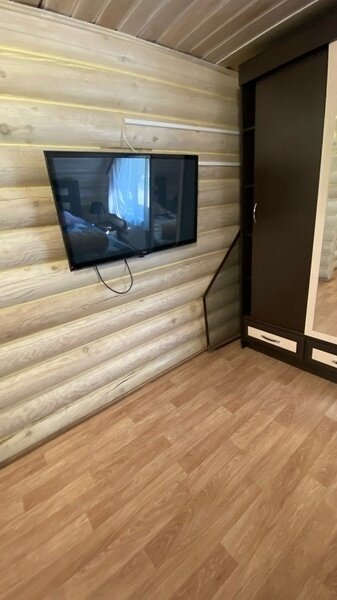 Дом 9-местный (из бруса с баней)